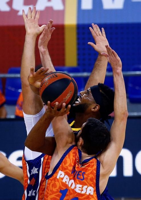 La victoria del Valencia Basket sobre el Barça