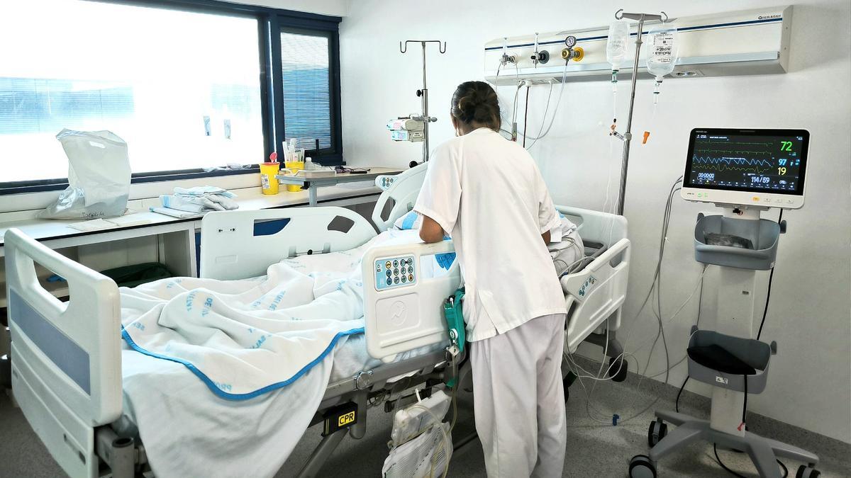 Las consultas hospitalarias han aumentado un 12,3% y las primeras consultas un 19,4%