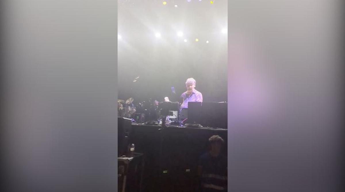 Don Airey, teclista de Deep Purple, interpretando el himno del Barça. ¡Imperdible!