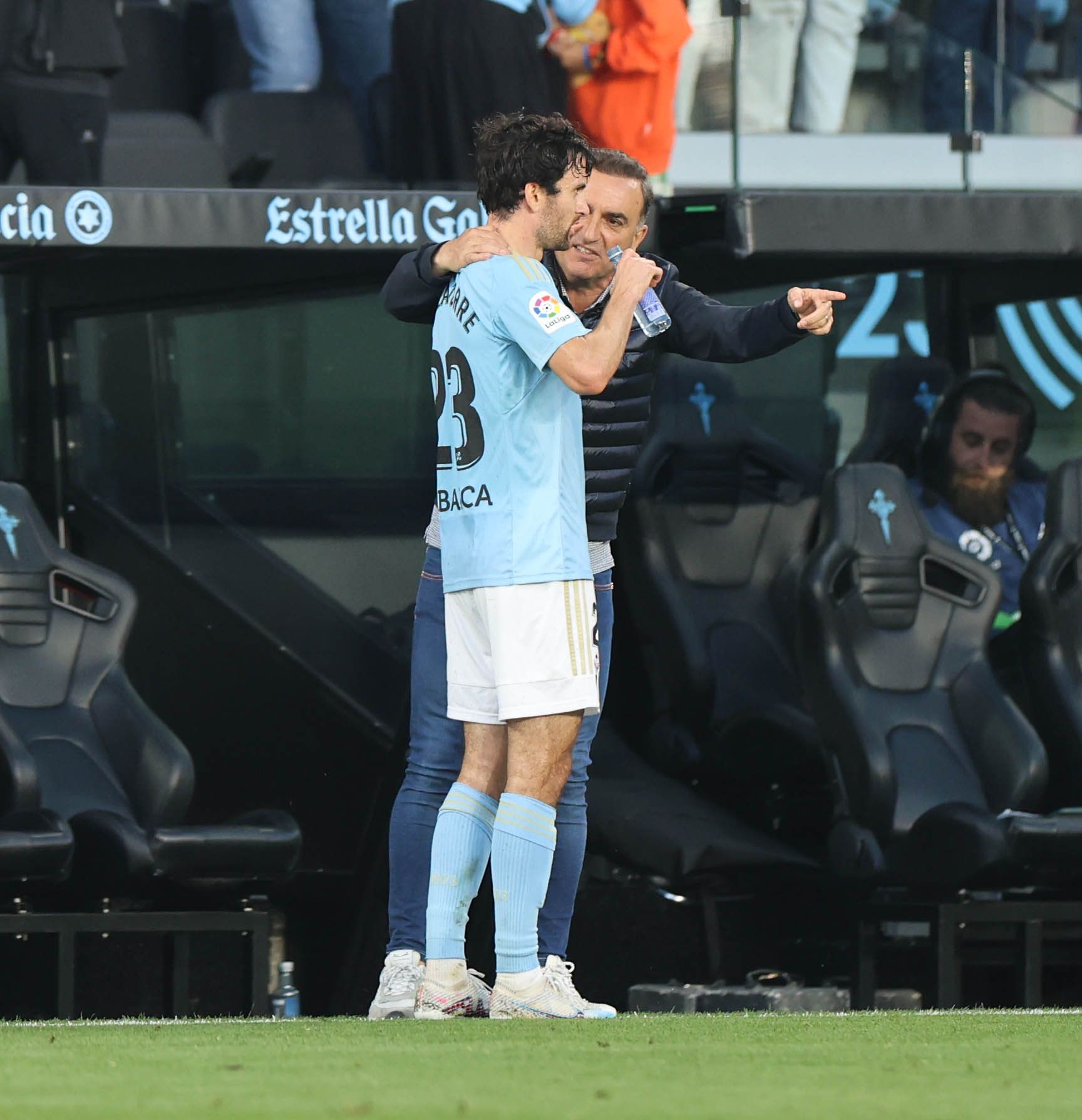 Lágrimas de felicidad en Balaídos: otro final de temporada agónico del Celta