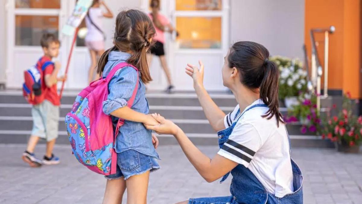 Confirmado por el Gobierno las familias podrían cobrar hasta 200 euros al mes por hijo con esta nueva ayuda.