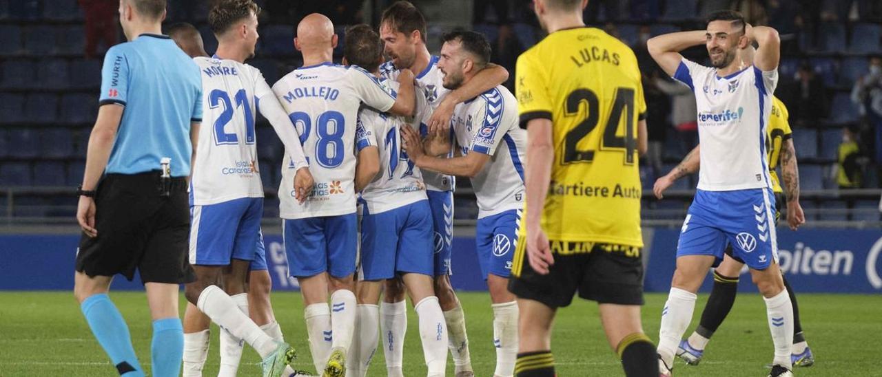 Celebración del gol de Rubén Díez.