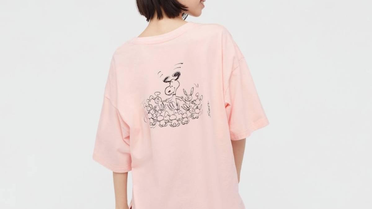 Camiseta estampada con dibujo de Snoopy, de Uniqlo