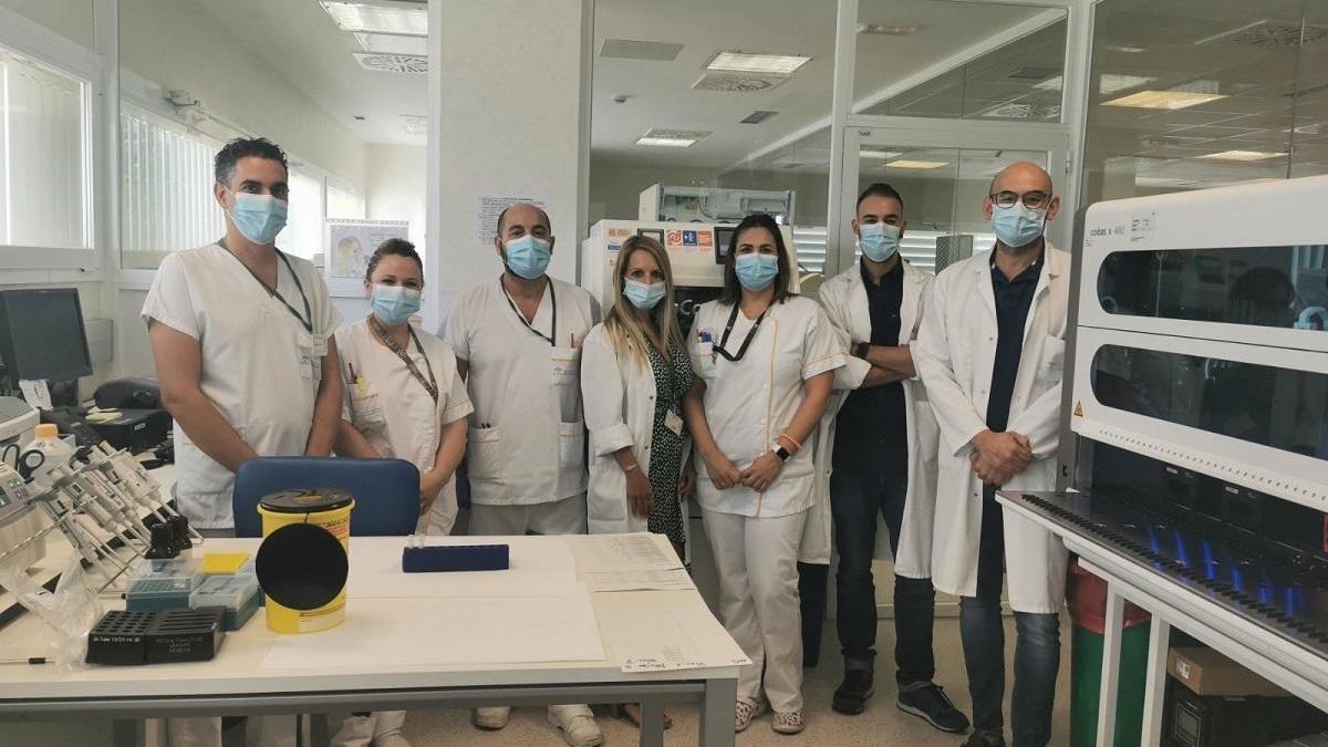 Profesionales del Hospital Costa del Sol que participan en el proyecto para detectar el Covid.