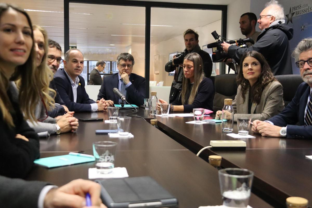 La cúpula de Junts reunida en Bruselas