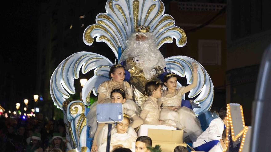 Cabalgata de Reyes Magos de las Fallas en el Maritim