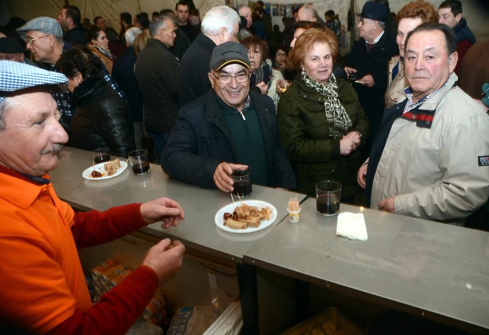 Ardán "se atraca" de torreznos