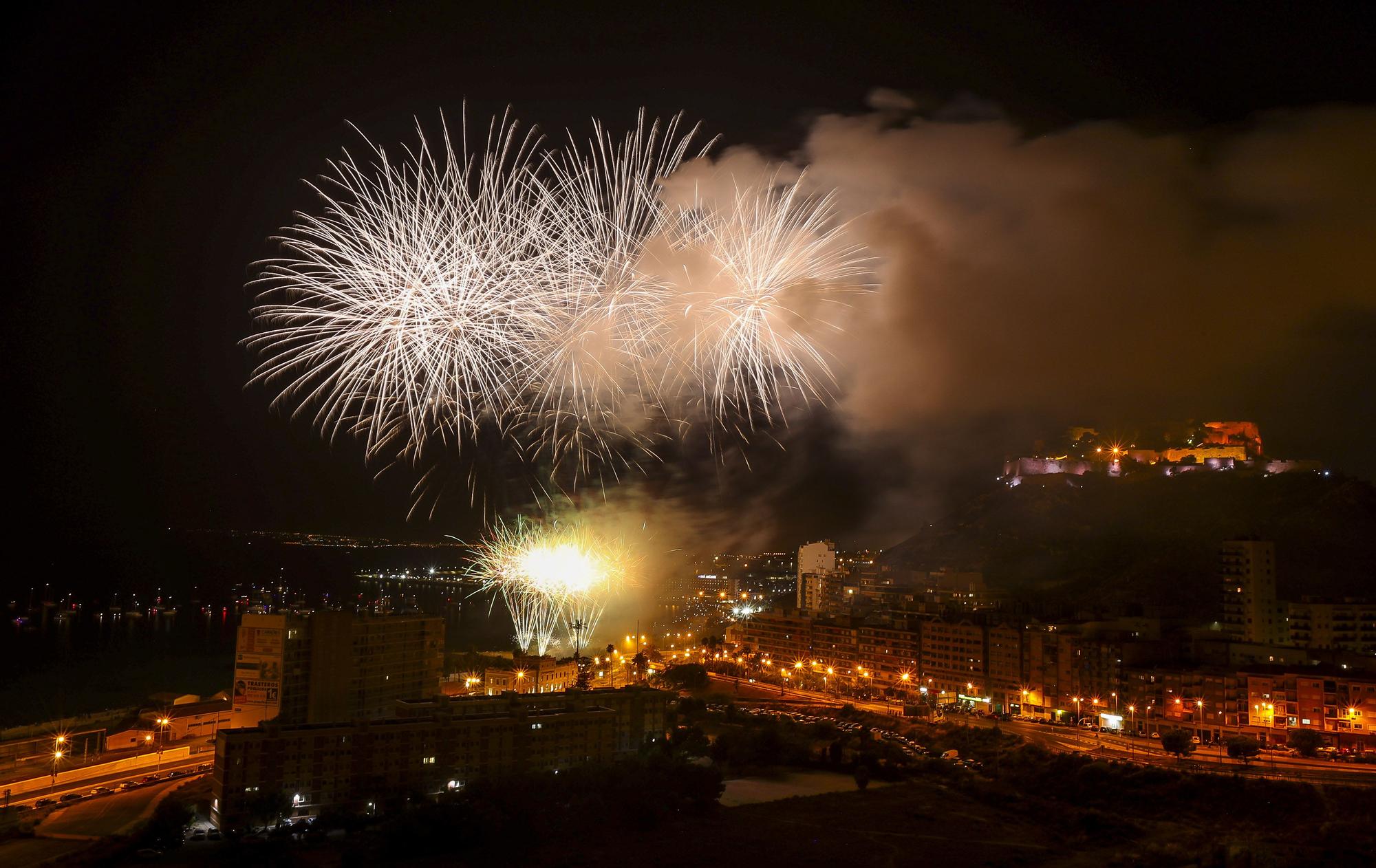 Concurso de fuegos artificiales del Cocó