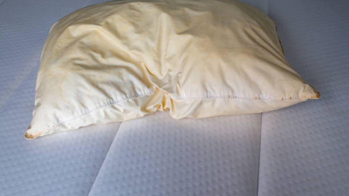 QUITAR MANCHAS AMARILLAS ALMOHADA BORAX LIDL: El blanqueador casero para  eliminar las manchas de sudor de la almohada