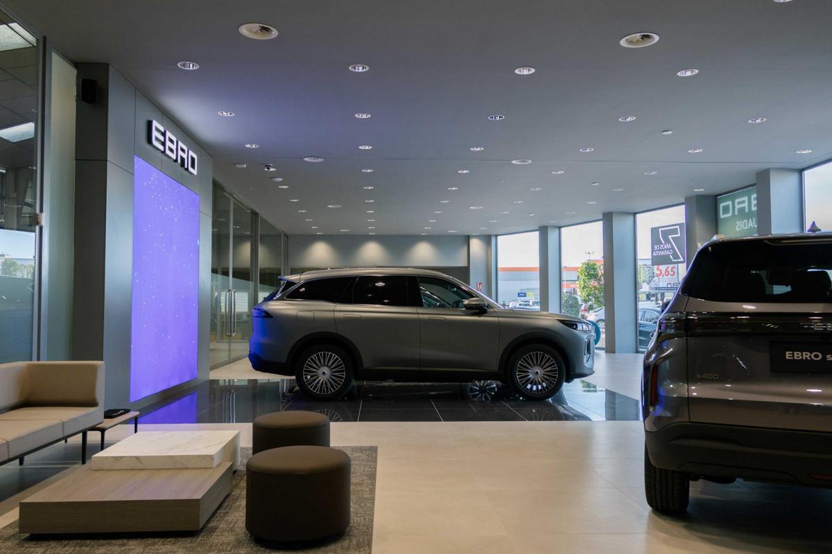 Situados en el corazón del sector del automóvil de Villarreal