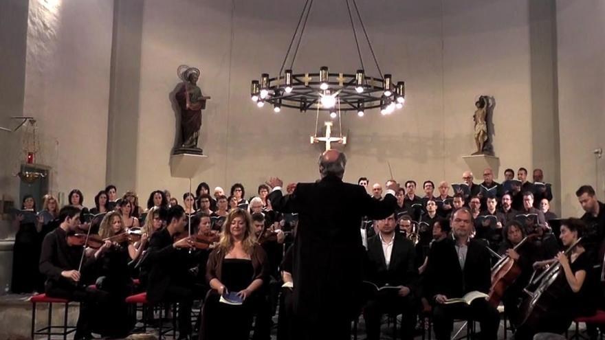 El Cor de l&#039;Empordà interpreta el &#039;Rèquiem&#039; de Mozart a l&#039;església de Vilabertran