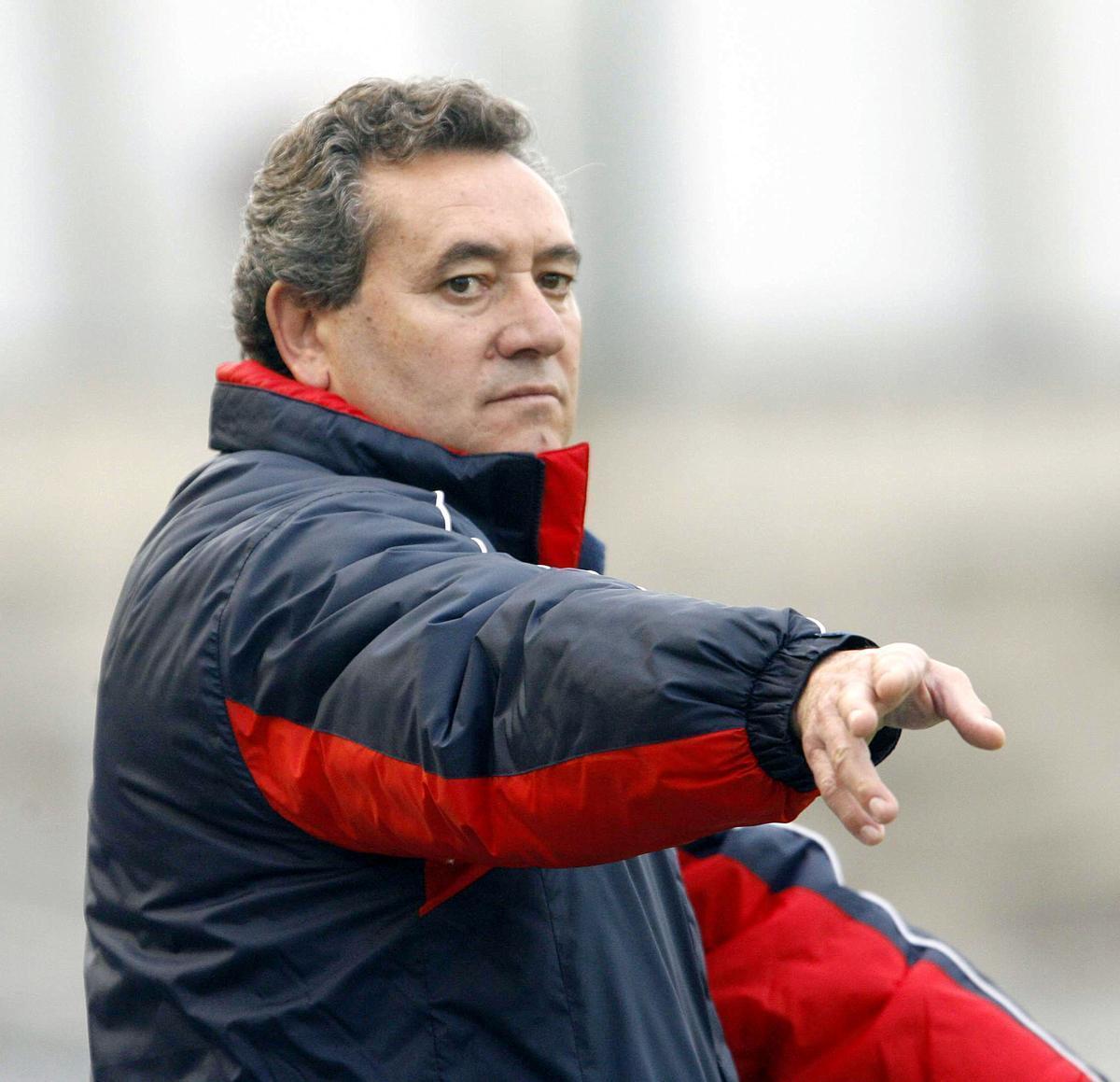 Pepe Escalante, durante un encuentro al frente del Córdoba CF.