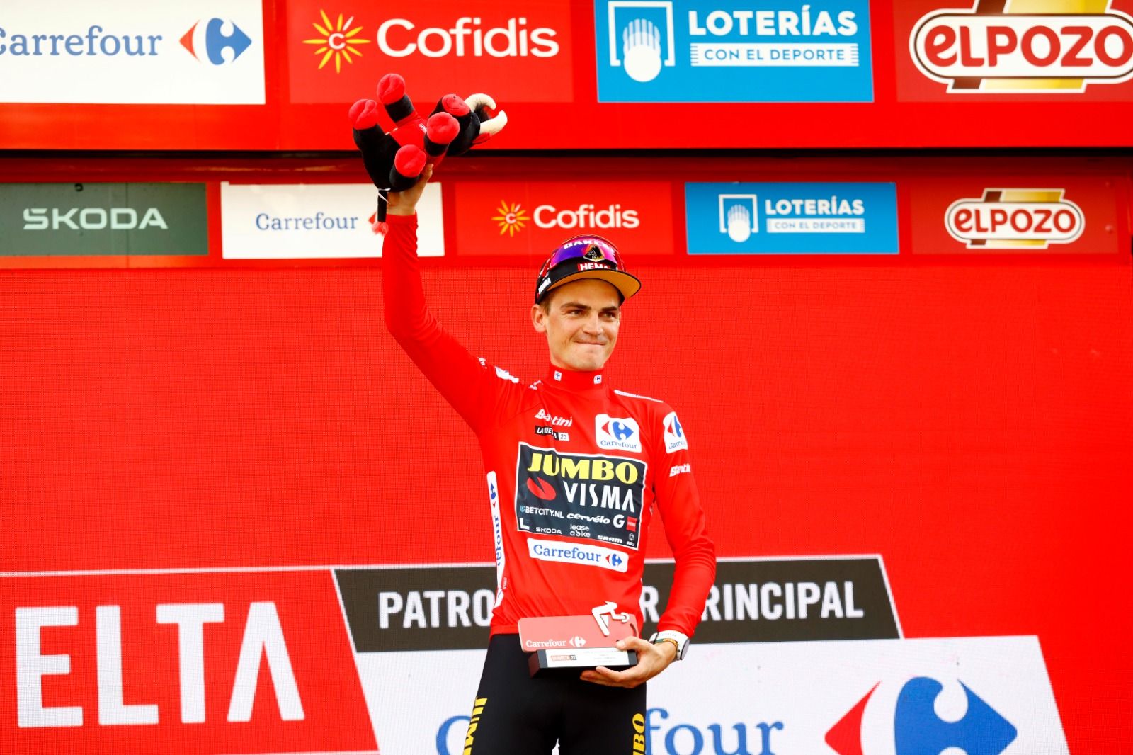 Las mejores imágenes del final de etapa de La Vuelta en Zaragoza