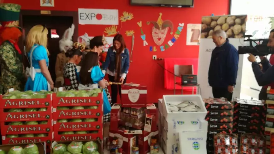 Pesaje de los personajes del Carnaval de Águilas