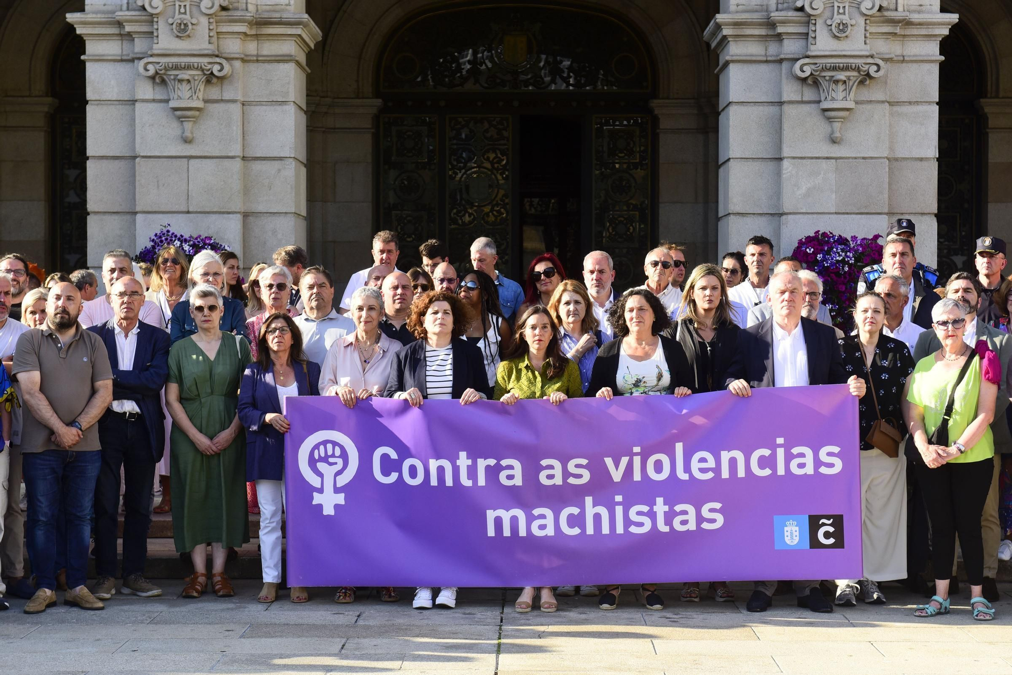 Clamoroso silencio en A Coruña por el crimen machista en la Sagrada Familia