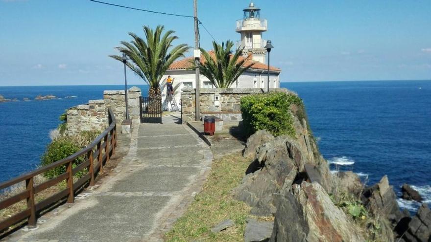 El faro de Cudillero se convertirá en hotel