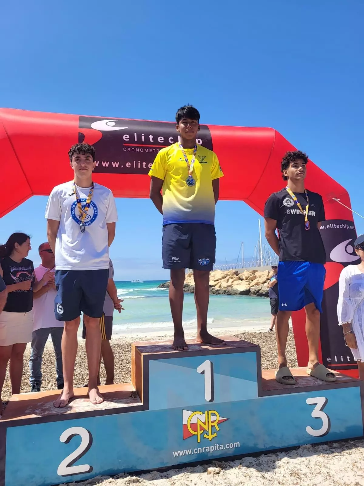 Los nadadores del CN Eivissa regresan del Campeonato Balear con cuatro medallas