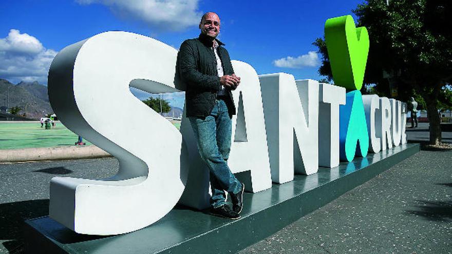 Santa Cruz de Tenerife quiere atraer a los 500.000 clientes potenciales que tiene Las Palmas de Gran Canaria