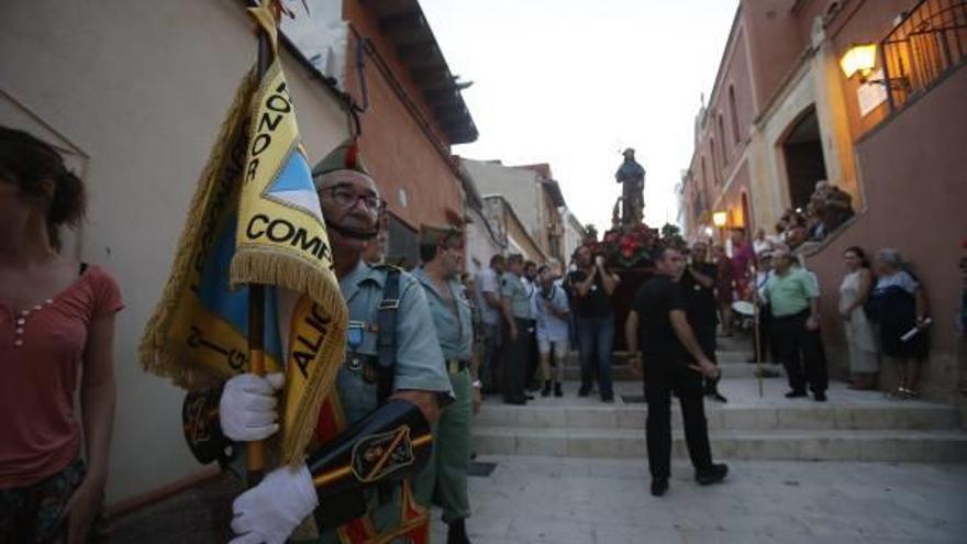 San Roque sale en procesión por Alicante