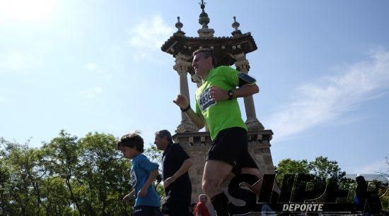 Búscate en la Volta a Peu a València