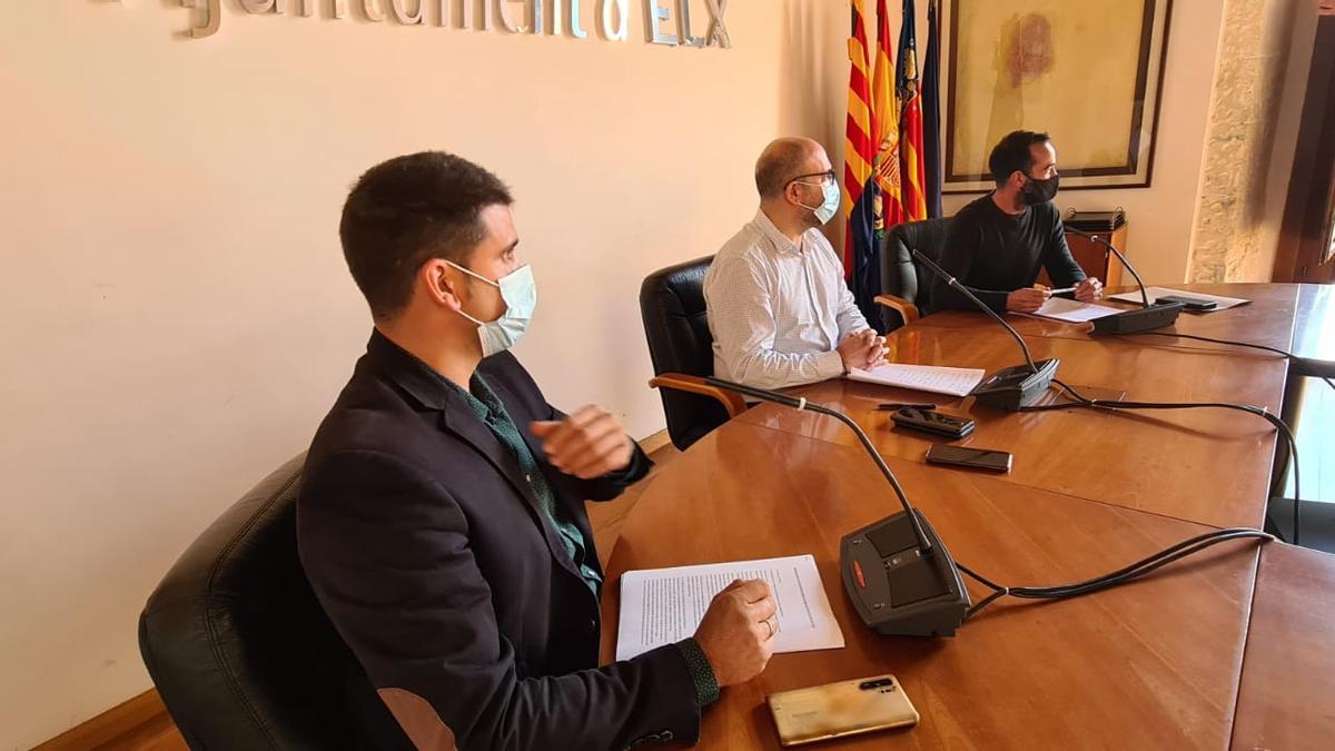 Presentación hoy en el Ayuntamiento de la asociación de productores de dátil en Elche