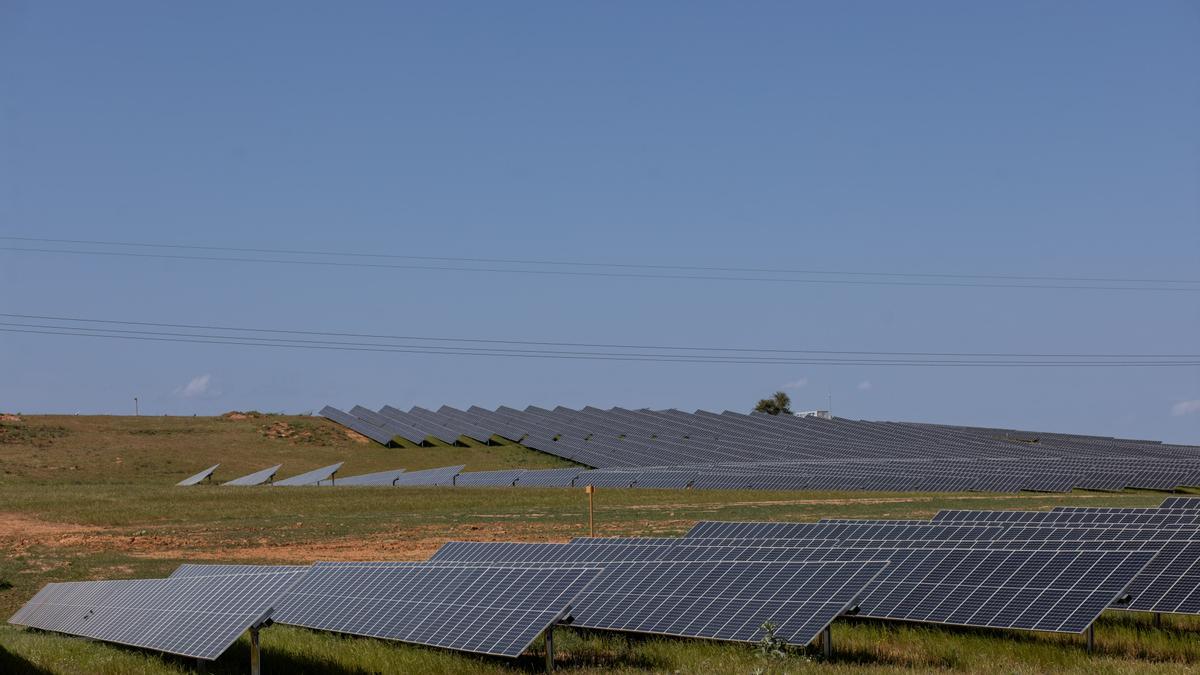 Parque de energía fotovoltaica en Zamora.