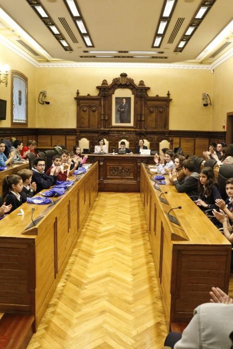 Participantes en el Pleno infantil de Gijón