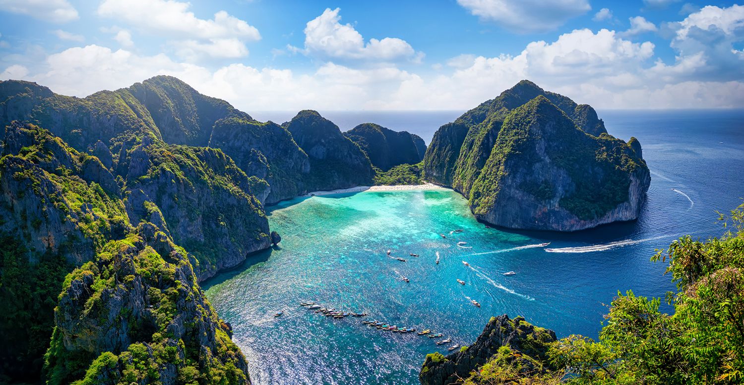 De la playa de Leonardo DiCaprio en Tailandia al paraíso de Mamma Mia en Grecia: 6 islas de película que puedes visitar este septiembre