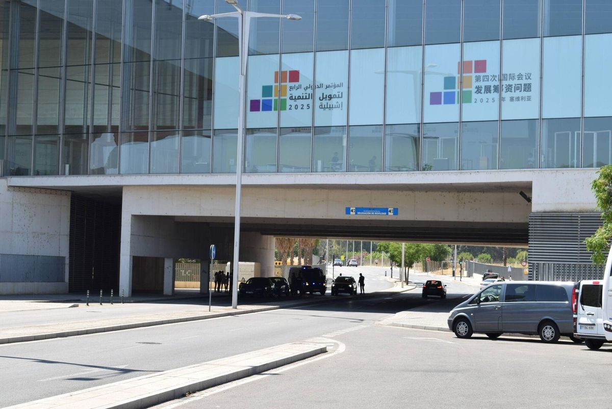 Preparativos en Sevilla Este para la IV Conferencia Internacional sobre Financiación para el Desarrollo de Naciones Unidas