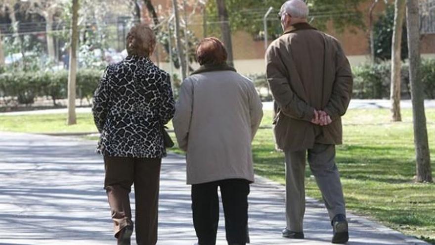 La esperanza media de vida saludable en la Región, la más baja de España