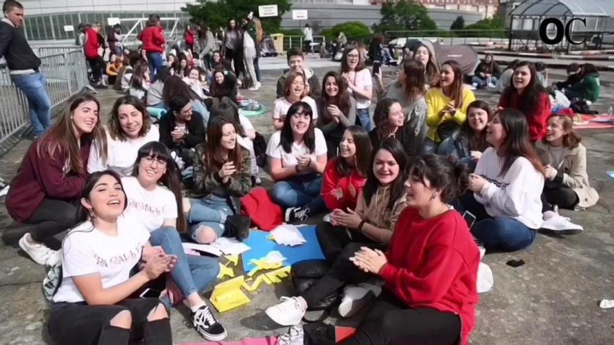 Fans de Operación Triunfo acampan en el Coliseum para el concierto de esta noche