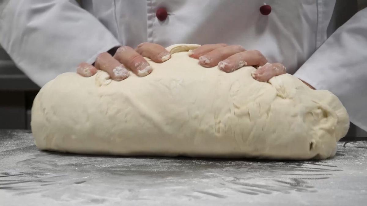 Así se elabora pan con una de las mejores masas madre del mundo en Aragón.