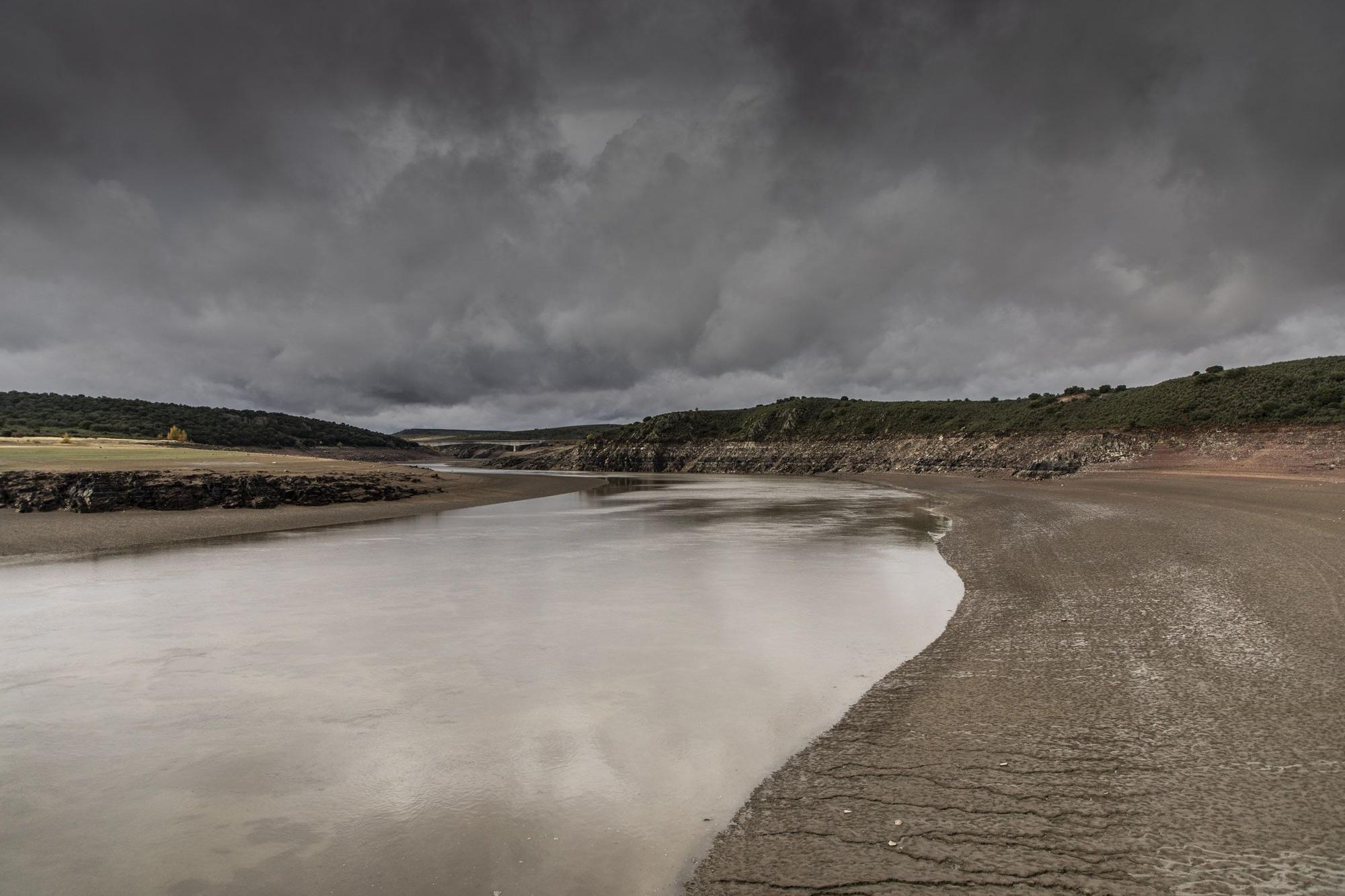 Los embalses de Zamora se vacían para recibir tormentas