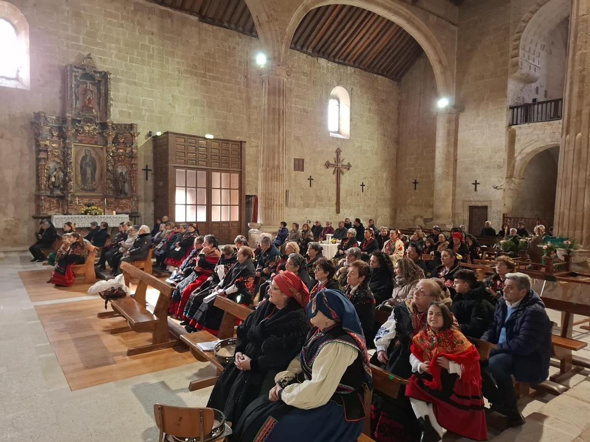 Casaseca de las Chanas celebra las Águedas