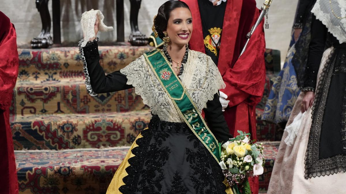 Selene Tarín Alegre luce ya la banda verde, la banda de reina de las fiestas de Castelló.