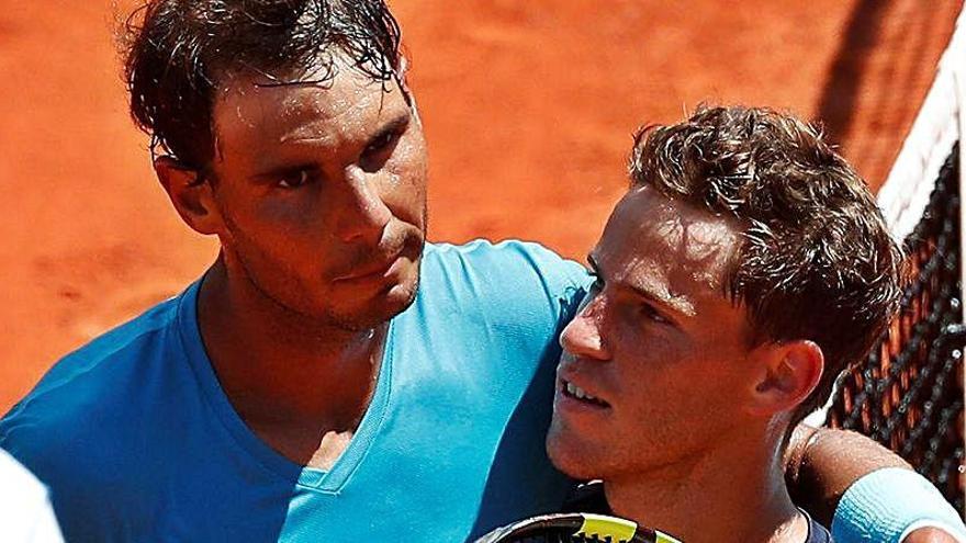 Nadal y Schwartzman, tras un partido en otra edición de Roland Garros