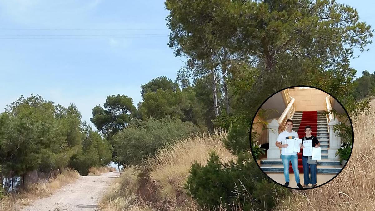 En el círculo, entrega de más de 650 firmas para recuperar la Cañada Real de Murcia.