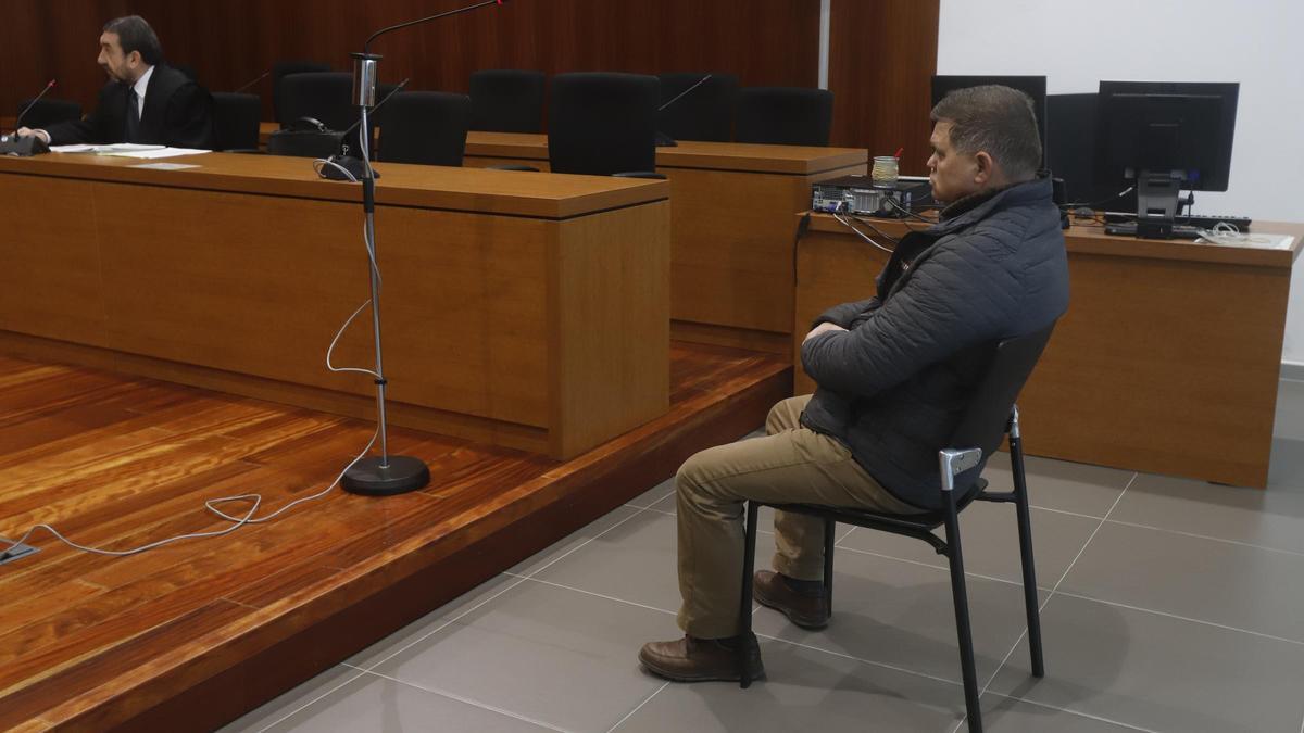 Silviu Ionut Cristache, en el banquillo de los acusados de la Audiencia Provincial de Zaragoza.