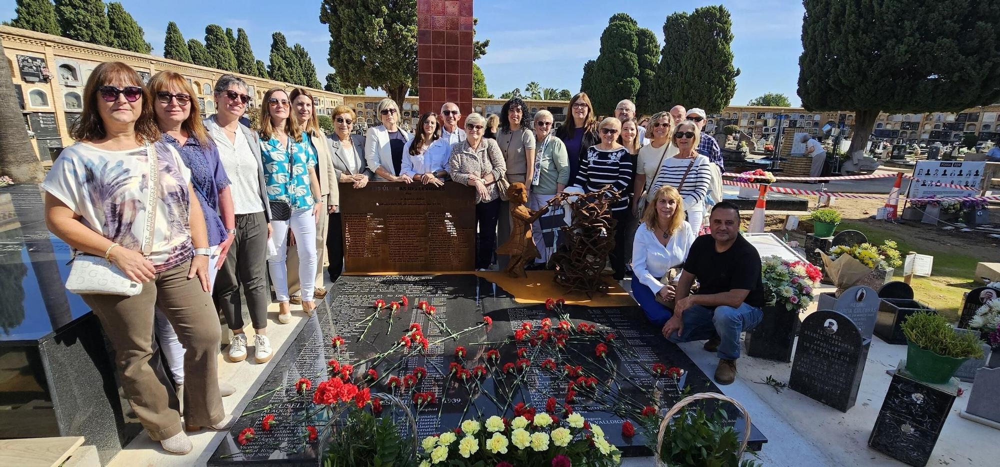 Homenaje de Tavernes de la Valldigna a los fusilados en Paterna