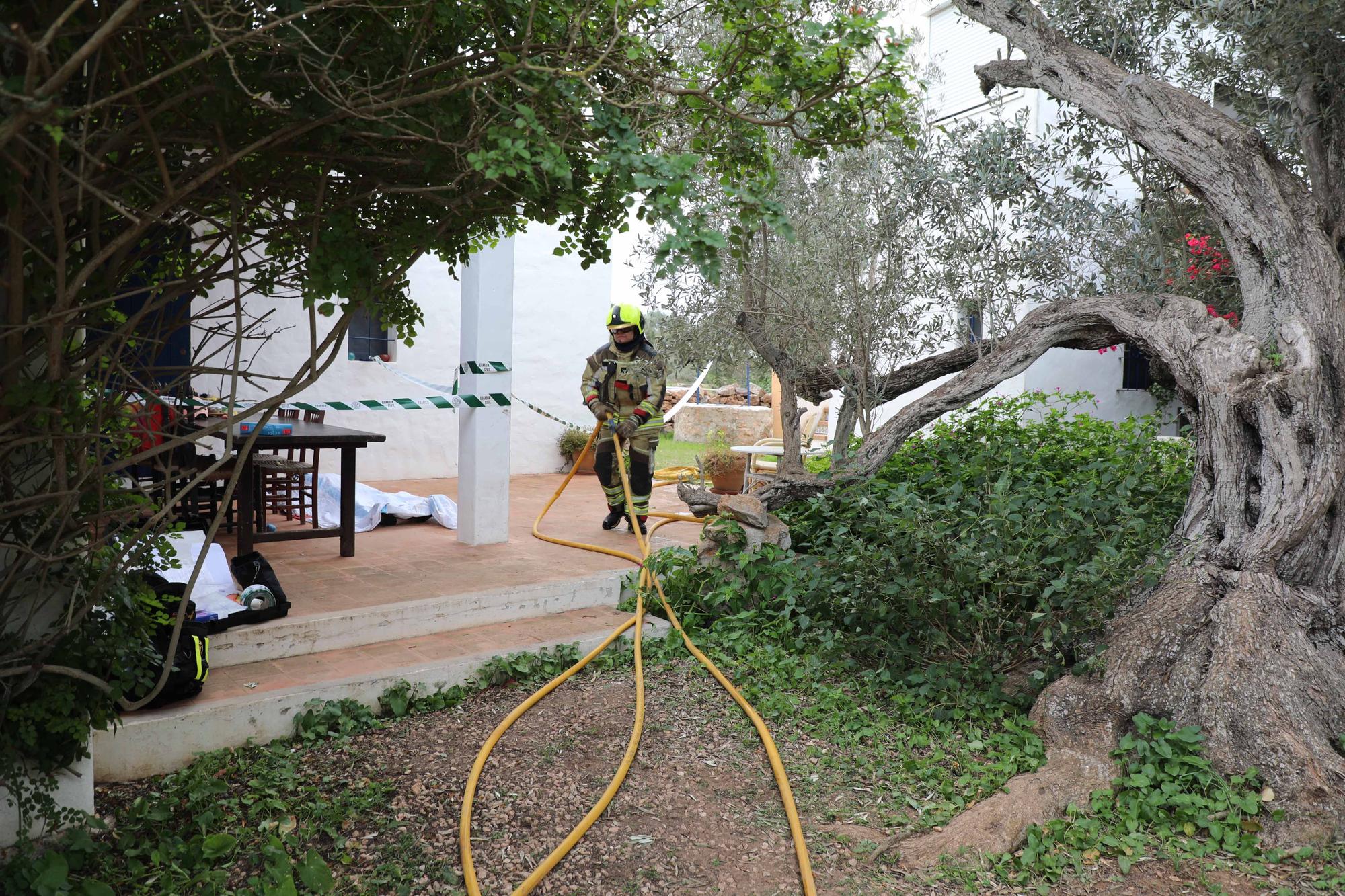 Las imágenes del incendio en Formentera en el que ha muerto un hombre de 39 años