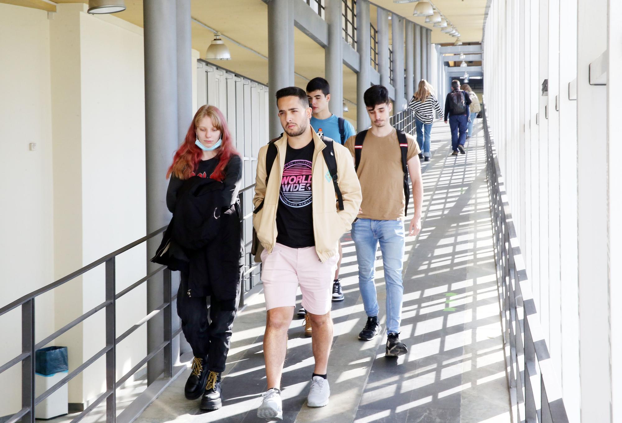 Jornada de elecciones en la Universidad de Vigo