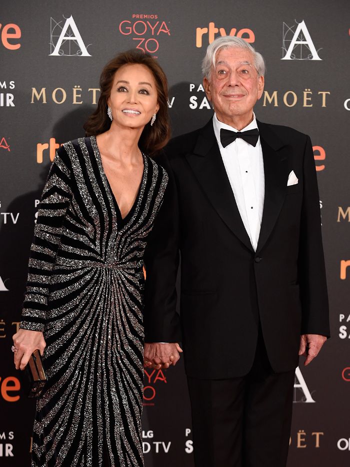 Isabel Preyler y Mario Vargas Llosa, la pareja más solicitada en los Premios Goya