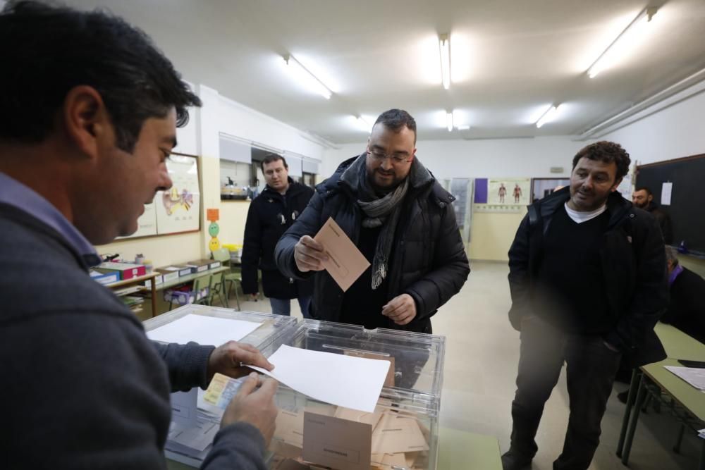 Elecciones Generales 2019 en Asturias: Los asturianos acuden a las urnas