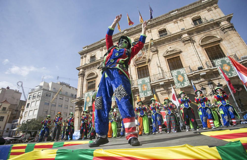 Las bandas municipal y de la UJI clausuran el FAMM!