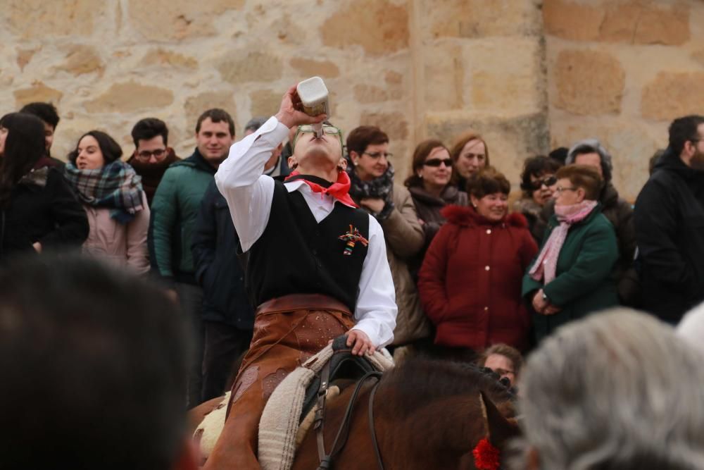 Carrera de gallos de San Miguel de la Ribera