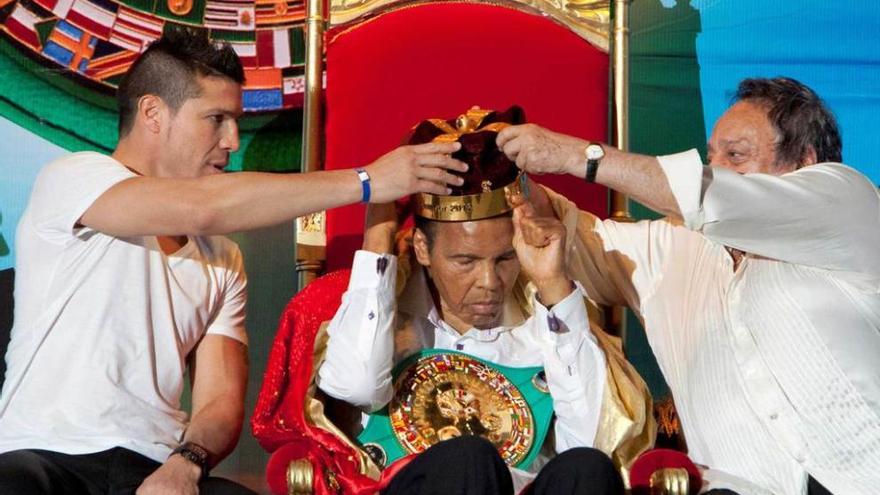 Ali, coronado en 2012 &quot;Rey del Boxeo Mundial&quot;.