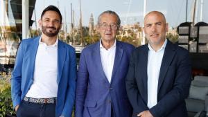 De izquierda a derecha: Josep Antoni Llopart (director del Salón Náutico de Barcelona); Luis Conde (presidente del certamen) y Jordi Carrasco (director general de la Asociación Española de Empresas Náuticas, ANEN).