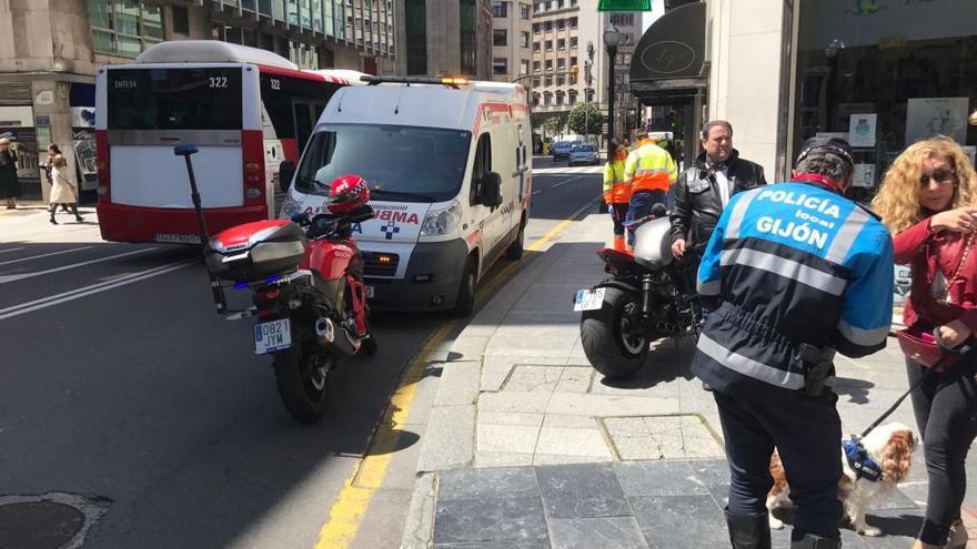 Personal de emergencia desplazados a la zona