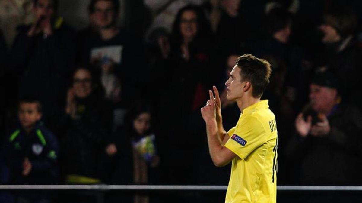 Denis Suárez celebra un gol con el Villarreal