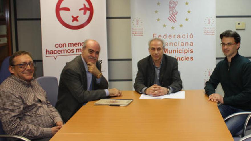 Encuentro entre FVMP, GRMH y Espai Italia sobre 80 Aniversario del comienzo de los bombardeos sobre Valencia